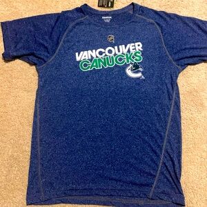 Canucks XL Ladies Shirt